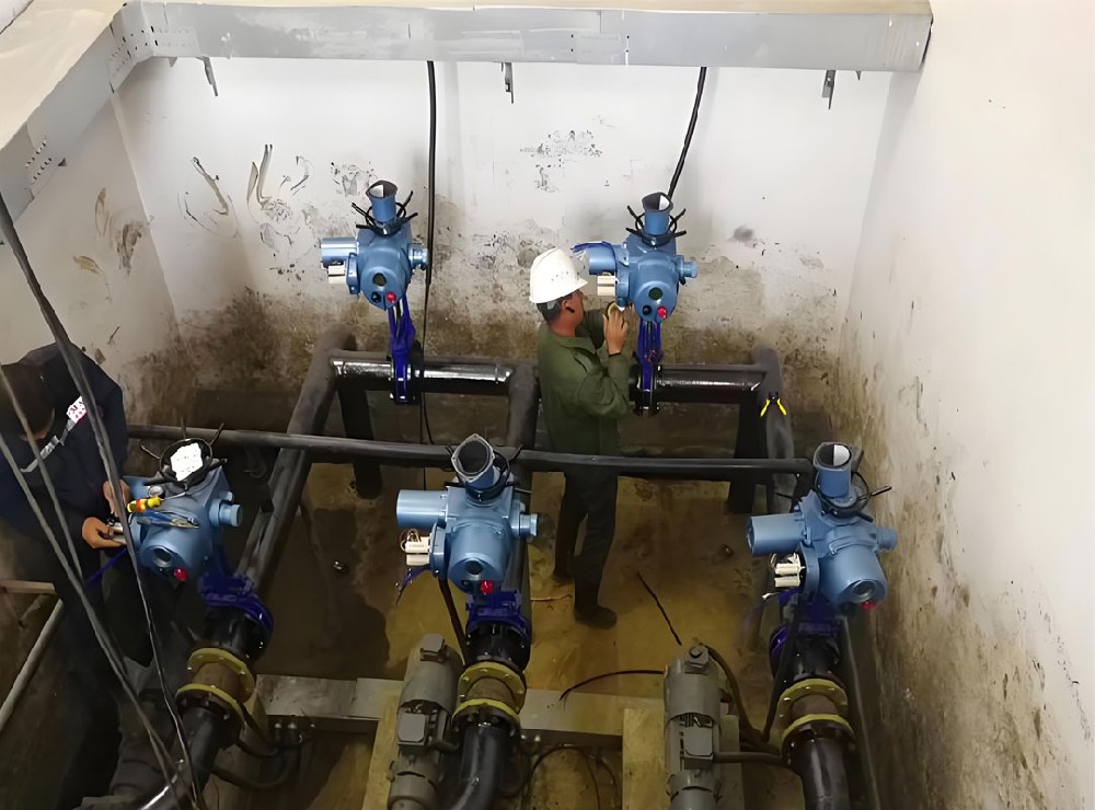 电动刀闸阀现场安装图